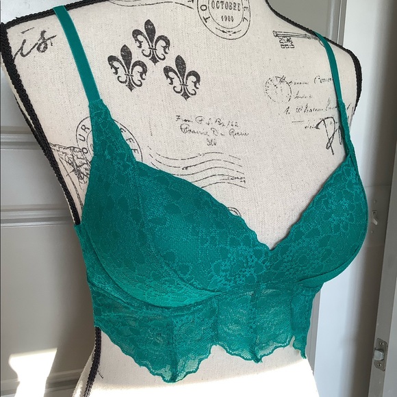 😍 PINK Lace Bralette 😍 - Picture 4 of 9